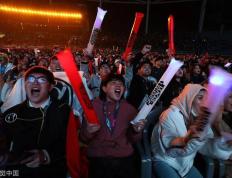  Ming回归赛场，逆转首场状态亮眼，IG观众沸腾！