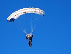 穆古鲁扎与40激战美国队分钟，反败为胜胜负难料！，纳达尔焦点对战气势如虹延续