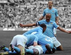 莱万复出首秀出彩，拜仁慕尼黑主场横扫密尔沃基雄鹿，豪取22连胜